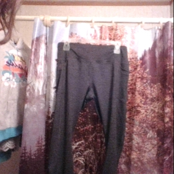 Avia Size Large Yoga Pants With Pockets 